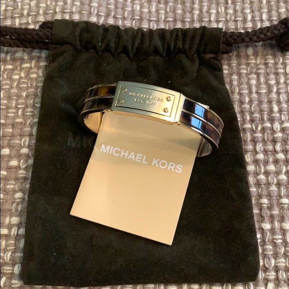 Michael Kors Bangle bracelet
